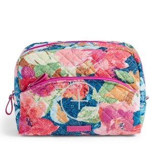 Vera Bradley